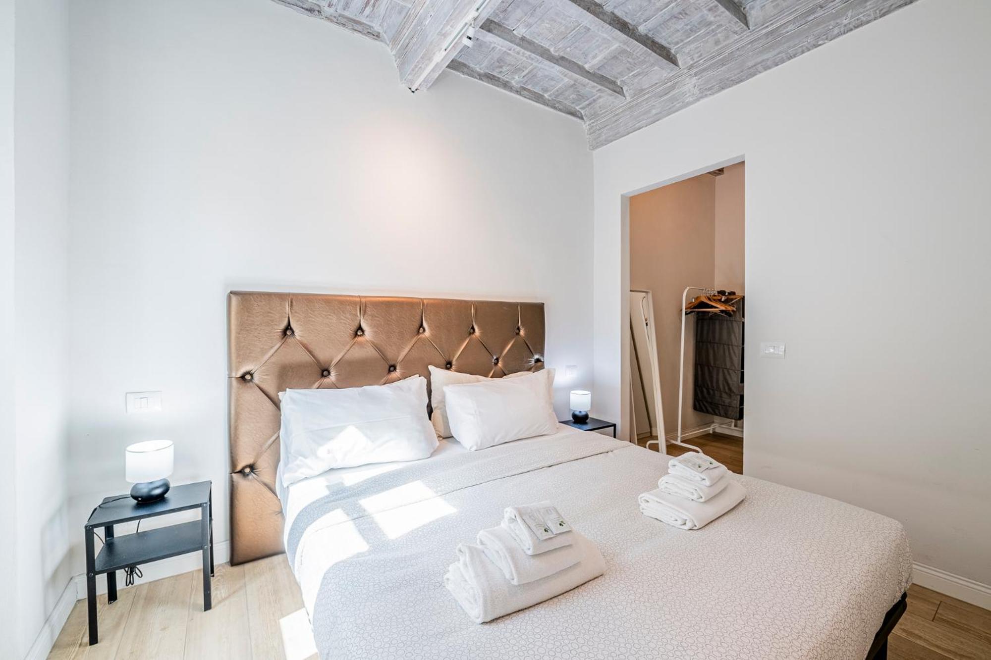10 Minuti Duomo - Double Suite Con Idromassaggio Florens Exteriör bild